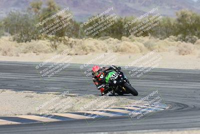 media/Dec-07-2025-CVMA (Sun) [[3e7d2de5dc]]/Race 8-Middleweight Shootout/